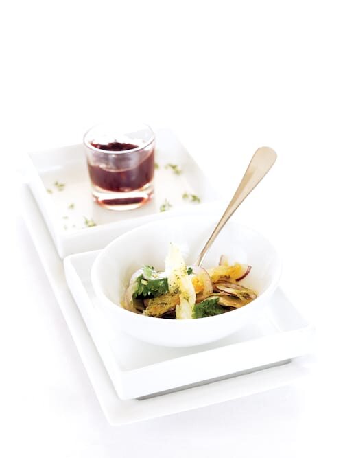 Bacalhau salgado temperado e compota de tomate agridoce