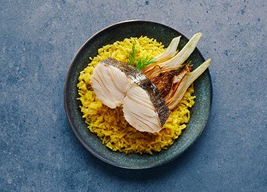 Bacalhau da Noruega com arroz de açafrão e funcho